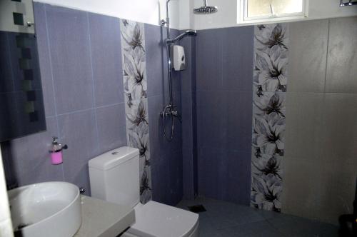 purple_toilet_copy